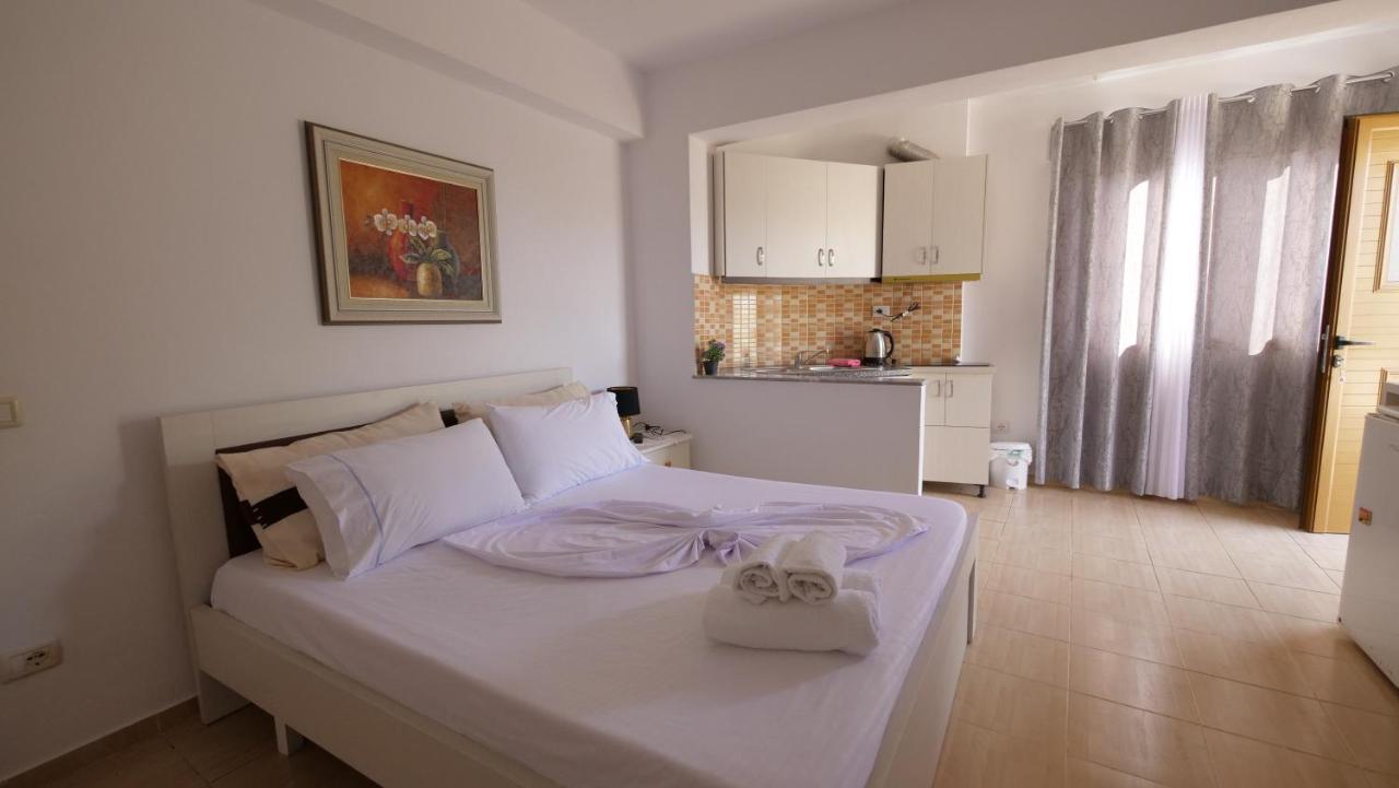 Kiri S.apartaments Apartment *