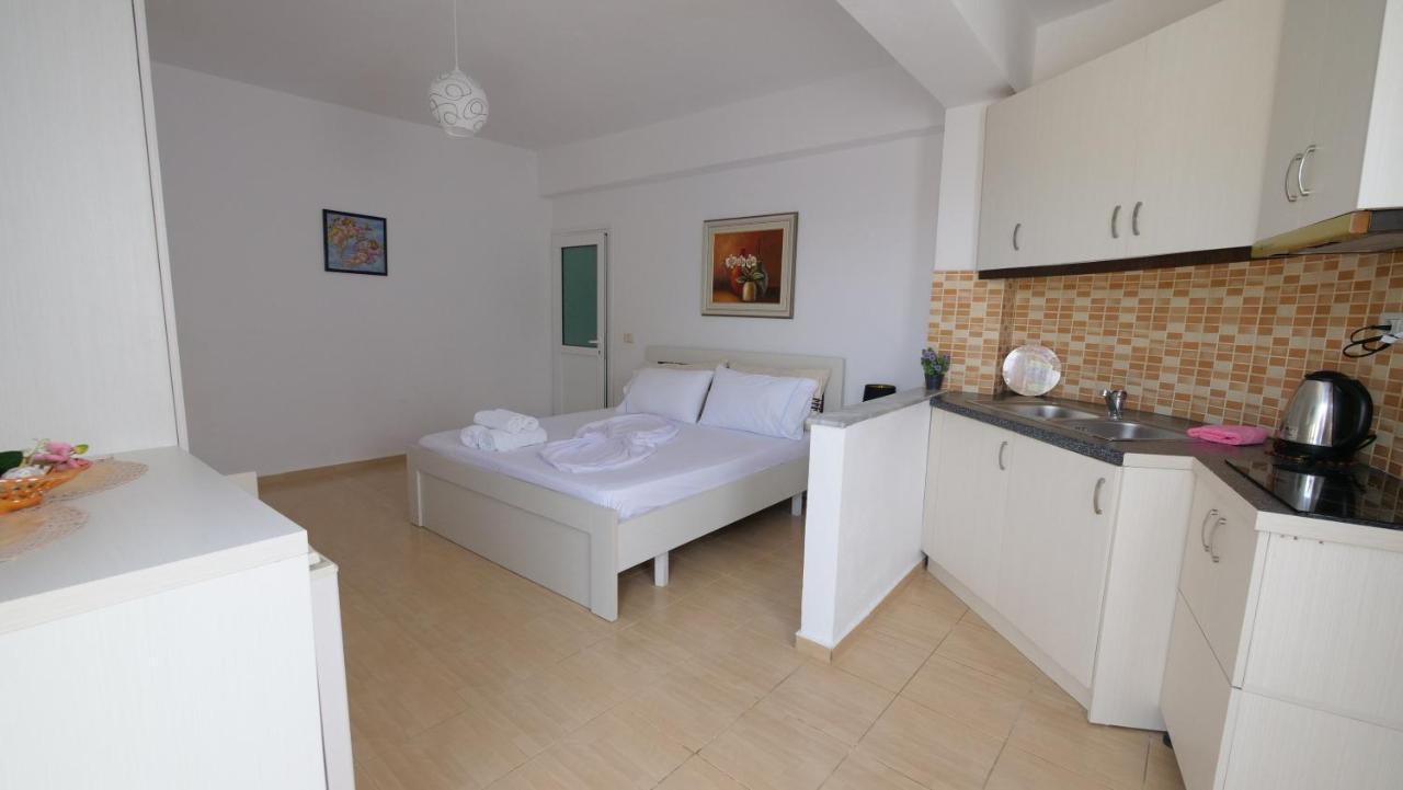 Kiri S.apartaments Apartment Sarandë
