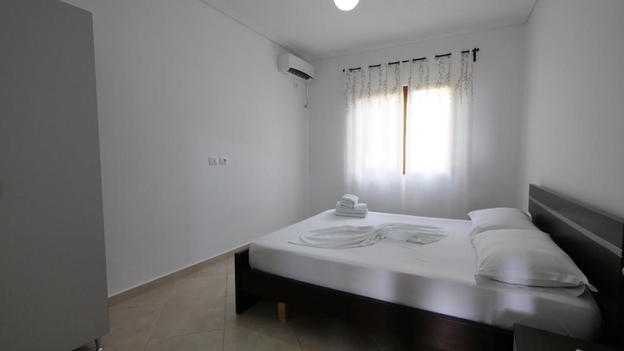 Kiri S.apartaments Apartment *